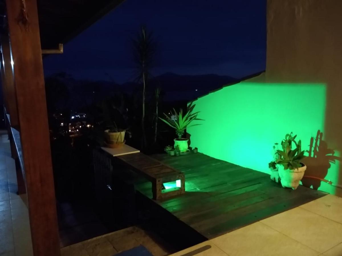 Casa Ubatuba Vista para o Mar Bagian luar foto